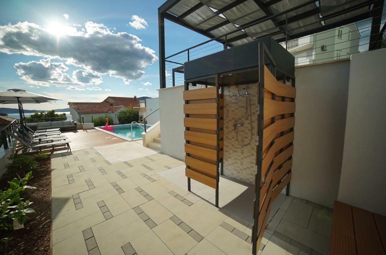 Apartments Gazebo Трогир Экстерьер фото